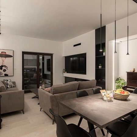 Chania City Luxury Dreams Apartment In The Heart Of Chania Kültér fotó
